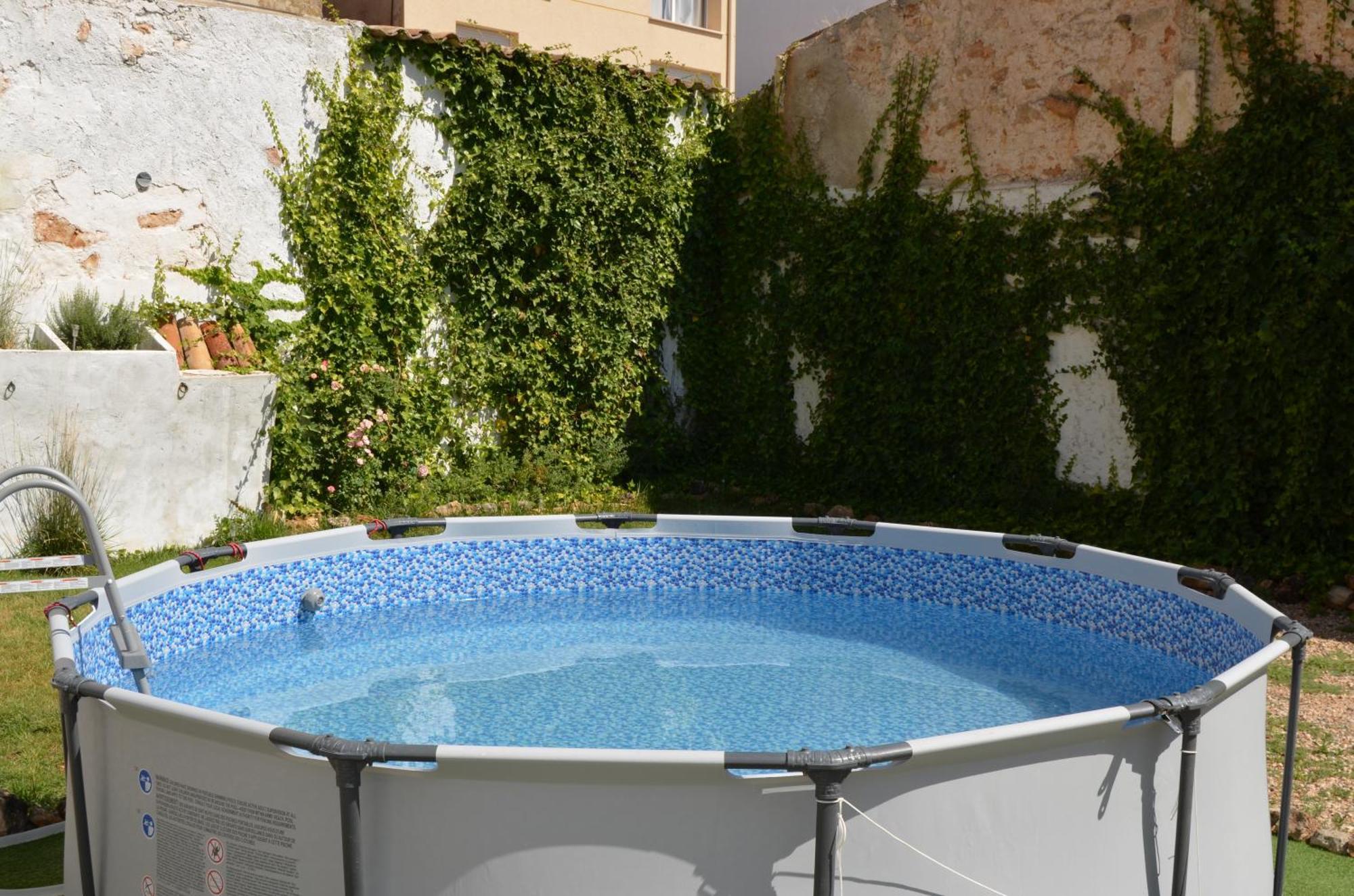 Villa La Antigua, Casa Centrica, Amplio Patio, Piscina Y Barbacoa Campillo de Altobuey Exterior foto